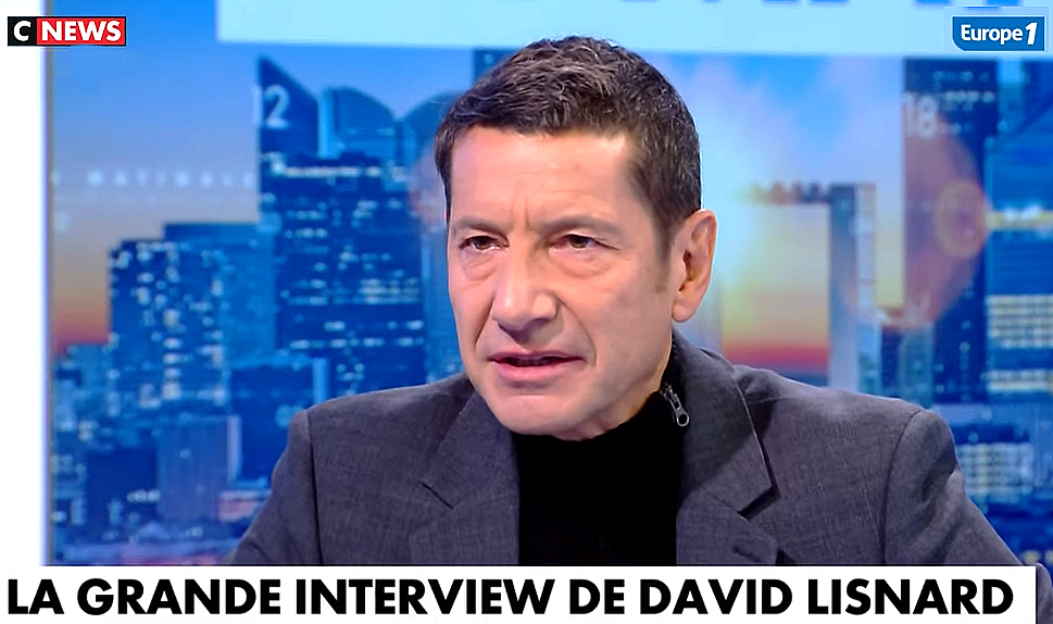 David Lisnard : "Une démission d'Emmanuel Macron aujourd'hui ajouterait du chaos au chaos"